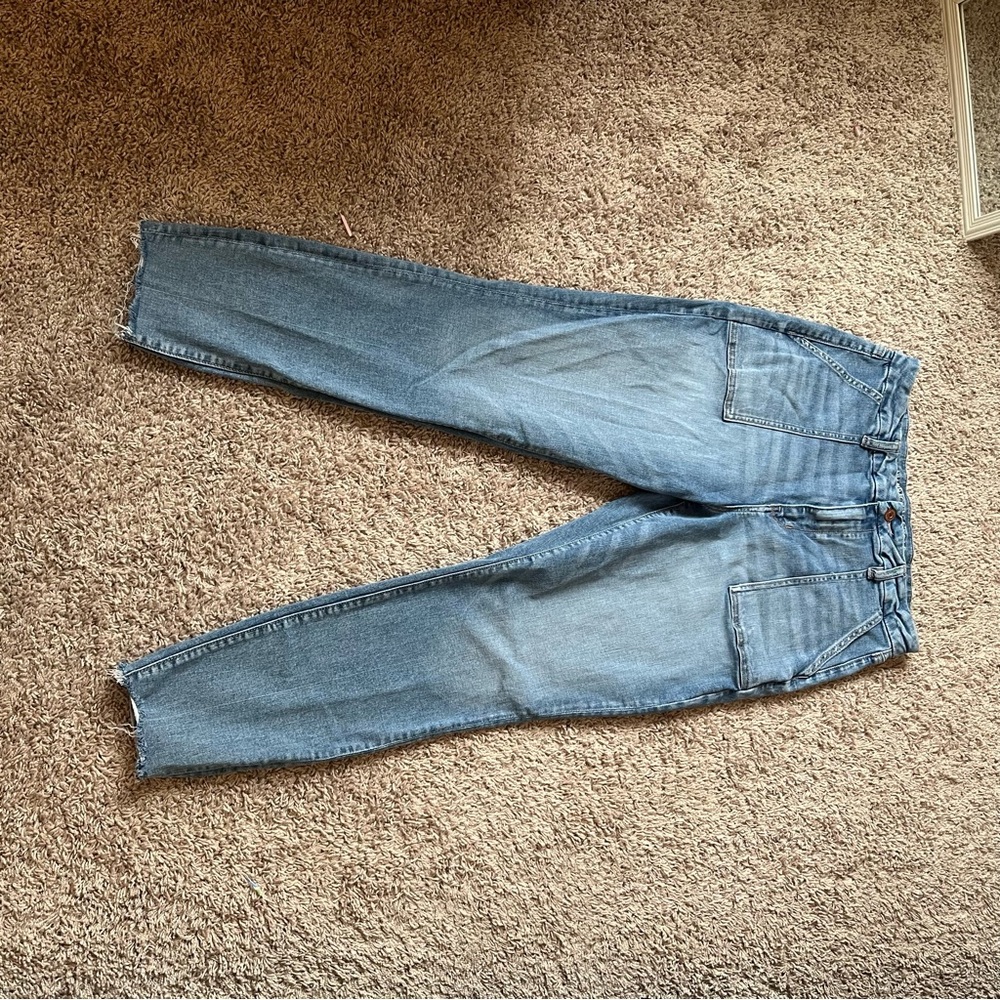 American Eagle Outfitters Light Blue Denim Jeans